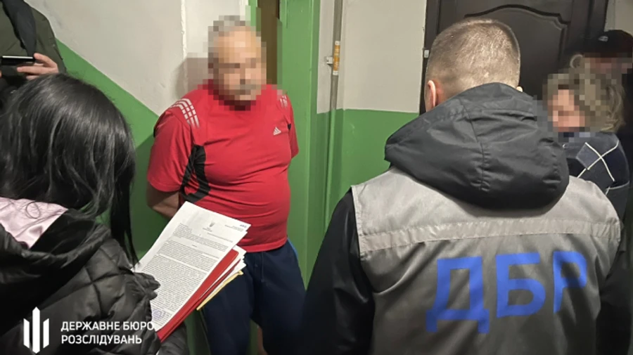 Розкрадання продуктів для військових: ДБР провело майже 70 обшуків