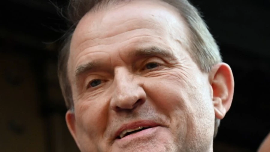 Медведчук сбежал