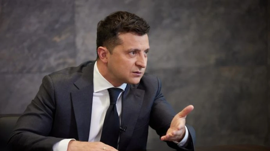 Меркель обговорила з Зеленським ситуацію на східному кордоні України