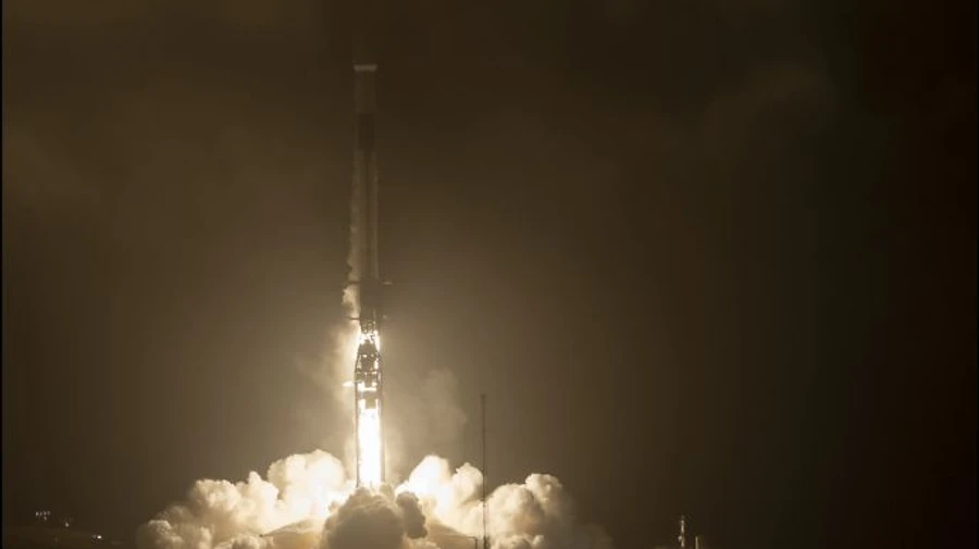 NASA запустило Дарта, чтобы попробовать сбить астероид