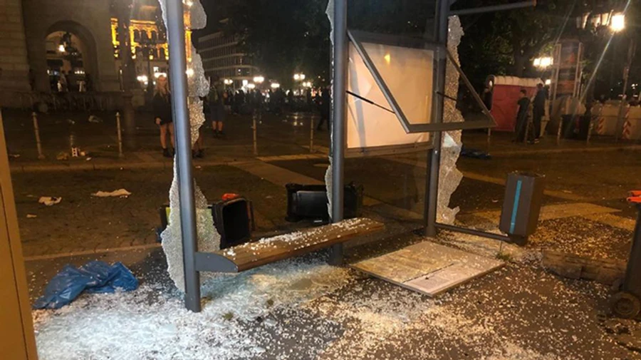 В центре Франкфурта вечеринка переросла в массовую драку: 39 задержанных