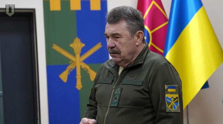 Ексміністр оборони часів Кучми взяв участь у нагородженні терооборонівців