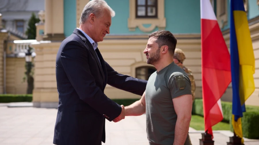 Президент Литви: Росія може імітувати ініціативу переговорів, щоб виграти час у війні