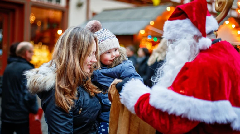 Мира, обнять папу и конструктора. Чего просят дети у Святого Николая и как подарить им желаемое