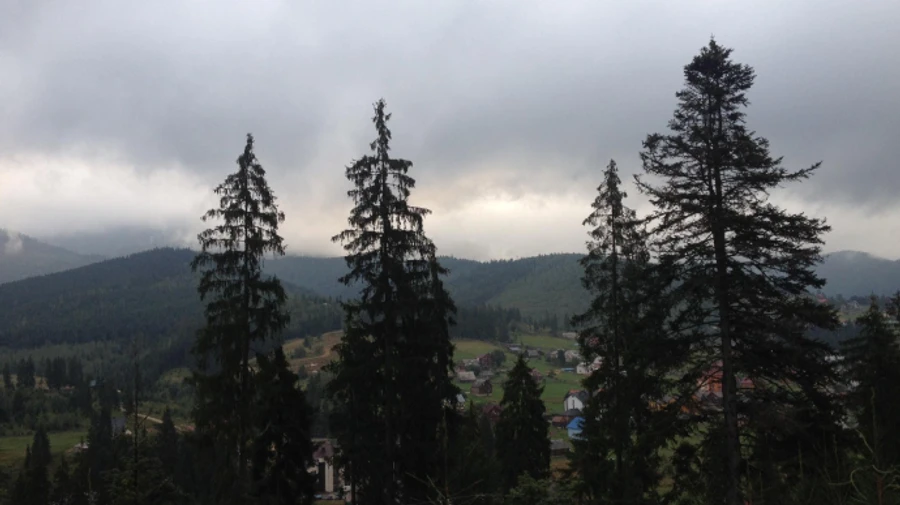 У найближчі дні температура коливатиметься з мінуса в плюс, без дощів