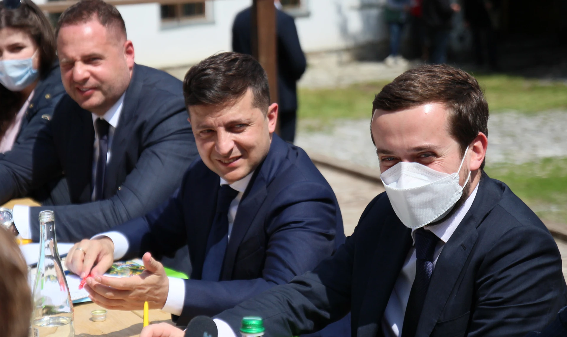 Бороться невзирая на все: история одного антикоррупционного года