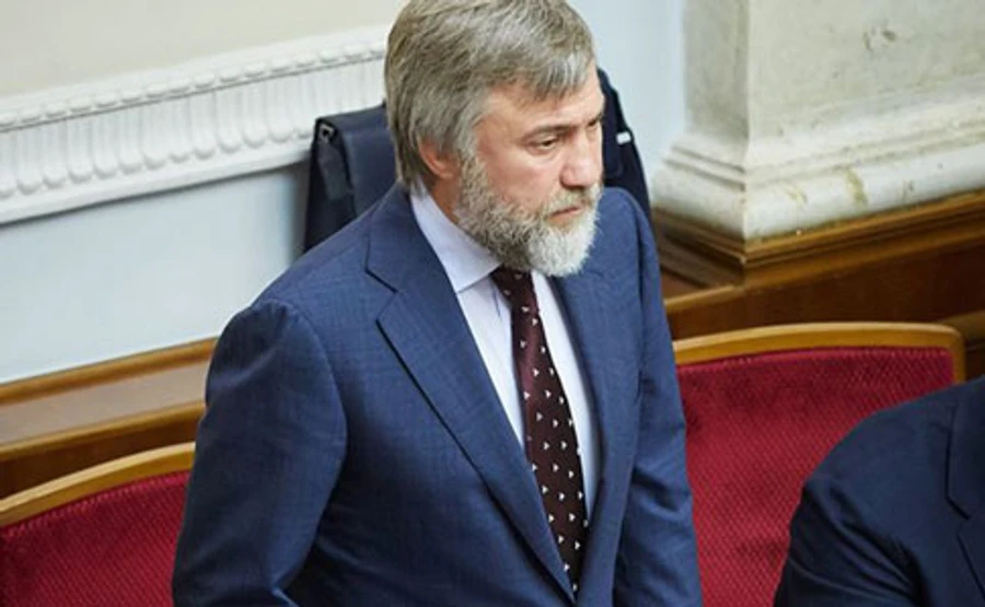 Новинский заявляет, что не кнопкодавил  