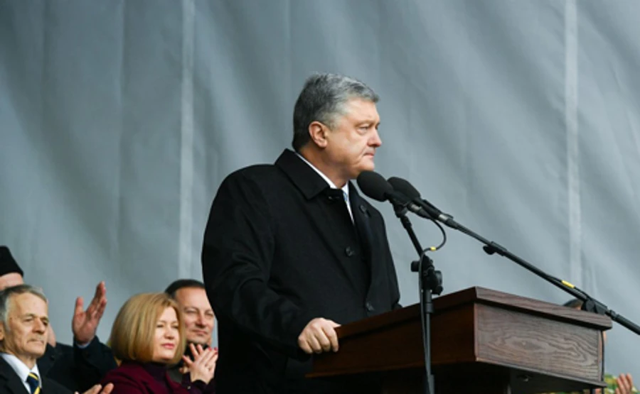 Порошенко заявил об угрозах выборам и попытках их сорвать