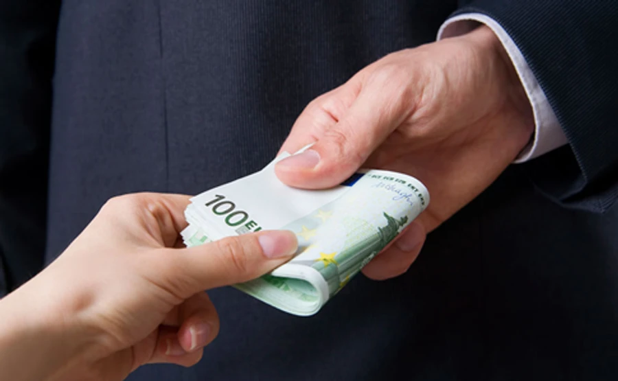 В ООН озвучили потери мировой экономики от коррупции и взяток