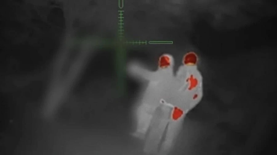 Ukrainian special forces ambush Russian troops near Pokrovsk, killing several with sniper fire – video