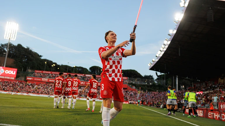 Стеклянный лидер Жироны: Цыганков забивает, отдает, но наследие портят травмы