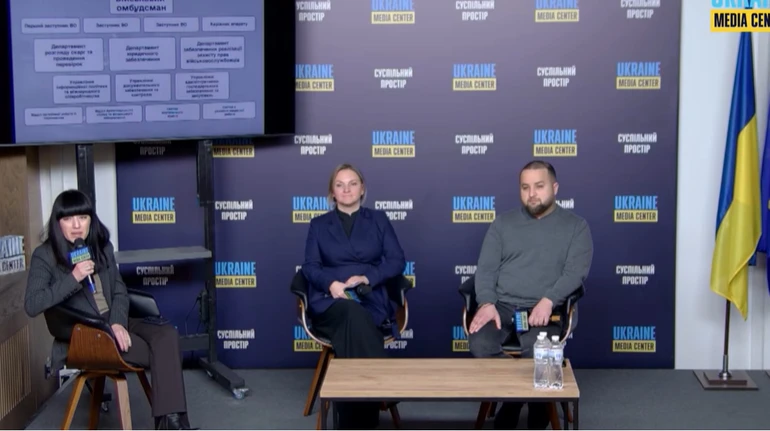 Медицина и перевод в топе: у военного омбудсмена назвали самые распространенные жалобы бойцов