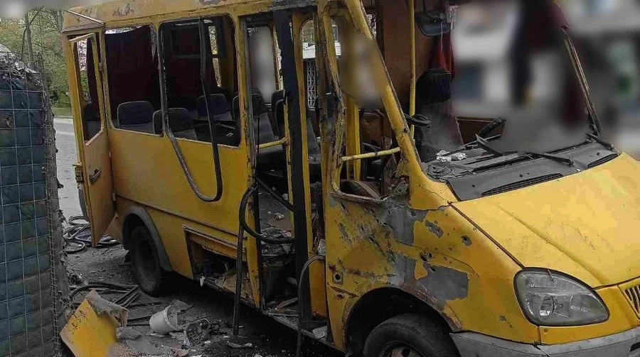 Маршрутка потрапила під удар російського дрона в Херсоні