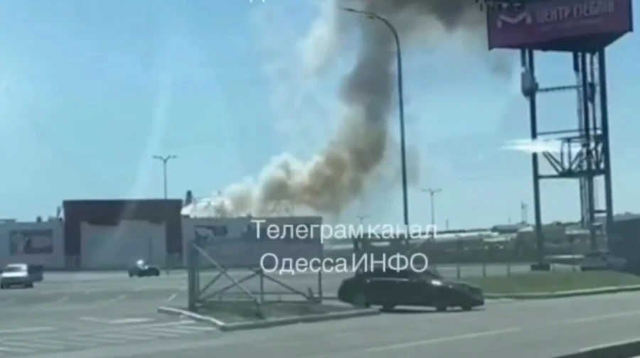 Росія атакувала поштове відділення у ТЦ біля Одеси, є постраждалі – ОВА
