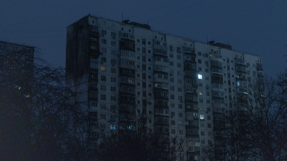 Russia launches massive combined attack on Ukraine’s energy ...