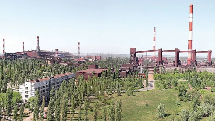 Джерела: ГУР та СЗР провели спільну операцію, через що зупинився важливий для Росії комбінат