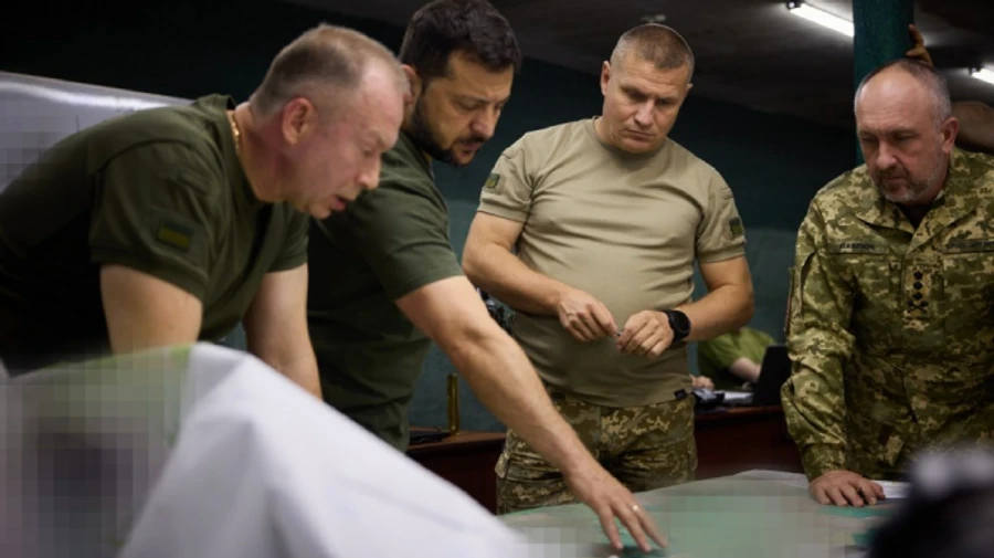 Зеленський відвідав бойові бригади, які ведуть наступ під Бахмутом