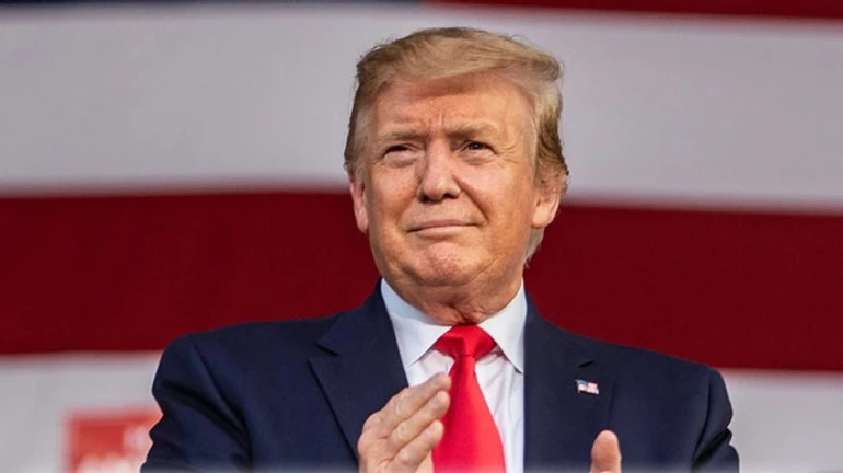 Суд в США избрал меру пресечения Трампу