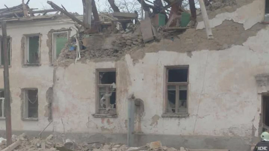 School destroyed in Russian missile strike on Ukrainian-liberated village in Kherson Oblast