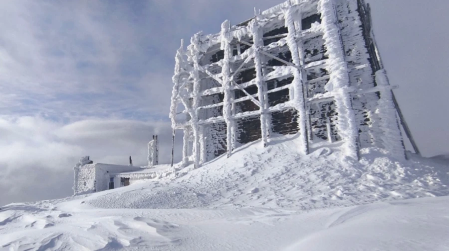 У Карпатах випало 20 сантиметрів снігу