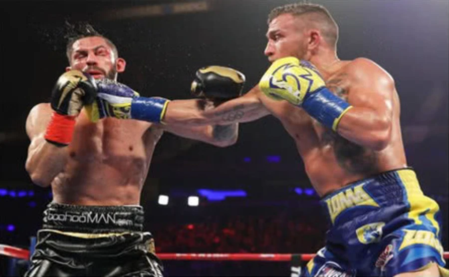Бой Ломаченко против Линареса признали лучшим в 2018 году по версии WBA