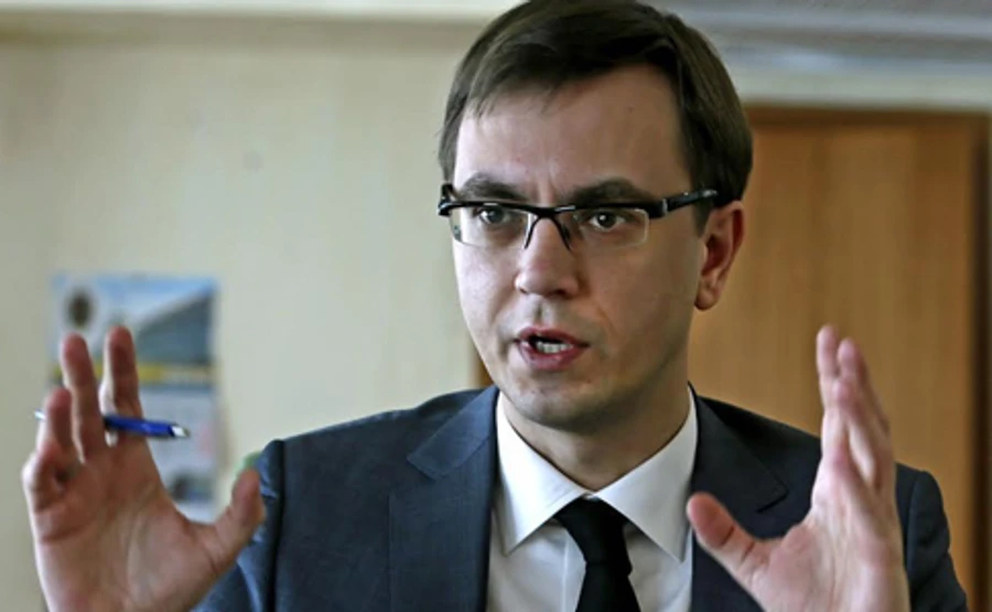 Омелян: Аэропорты работают в штатном режиме, морские порты под контролем 