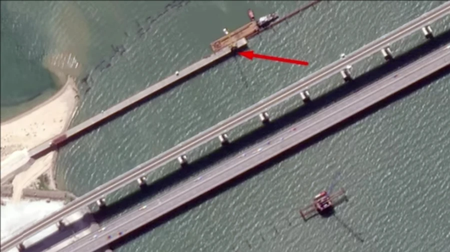 Russians will face difficulties repairing Crimean Bridge defences due to storm