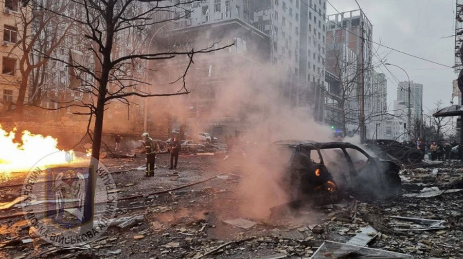 Russians strike Kyiv with Kinzhal and Iskander ballistic missiles – photos