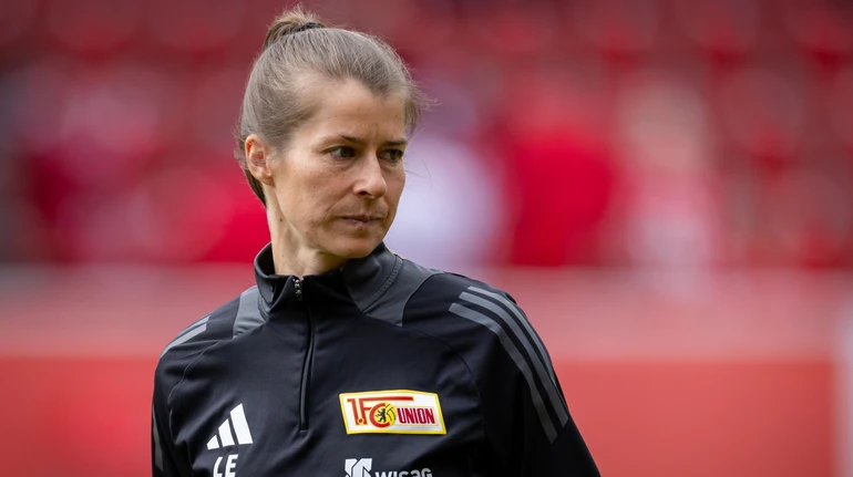 Фрау у старого лесника. Как женщина возглавила клуб футбольной Бундеслиги – и при чём здесь Украина