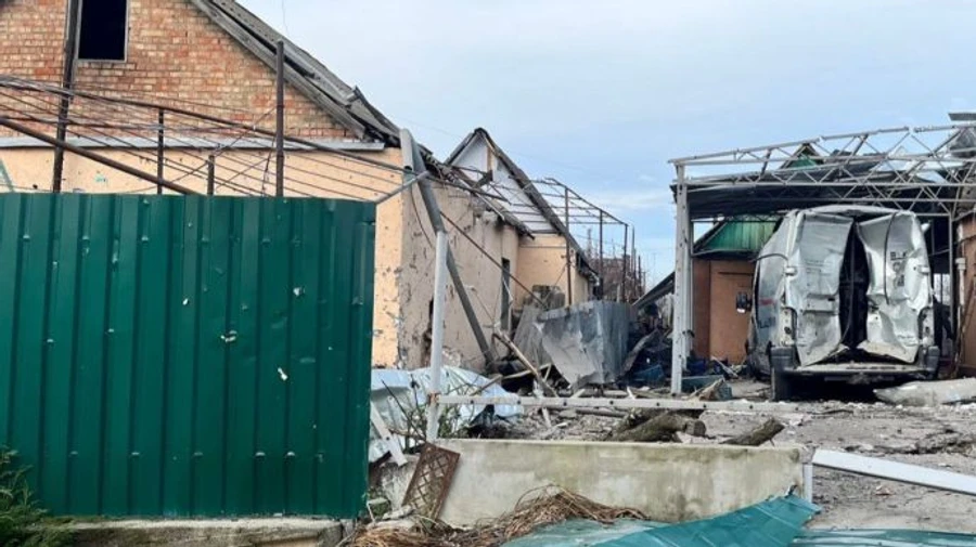 Two people injured in Russian artillery strike on Nikopol