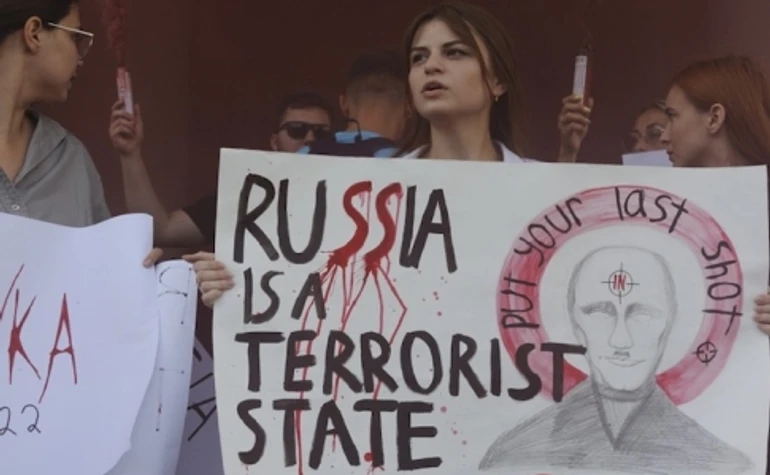 Нащо визнавати Росію терористом?