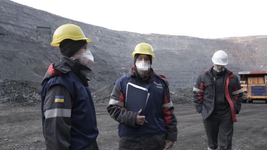 СБУ і БЕБ пояснили обшуки на комбінатах Ахметова: несплата податків на 18 мільярдів