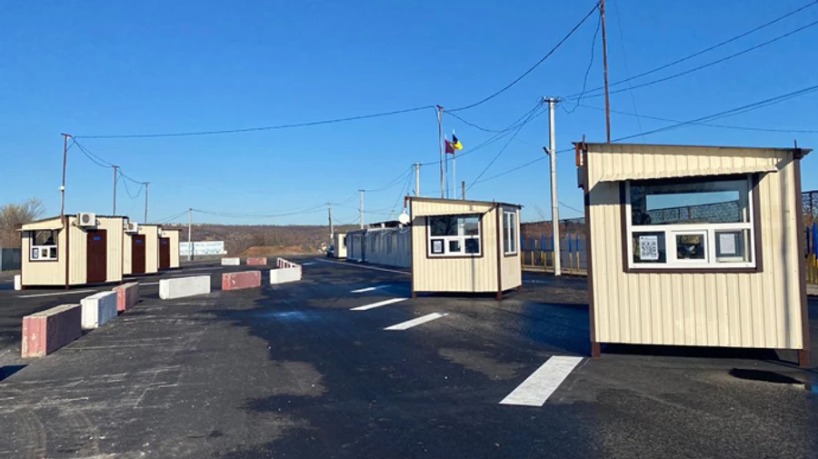 Окупанти не пропустили 2 людей на КПВВ Золоте та Щастя – прикордонники