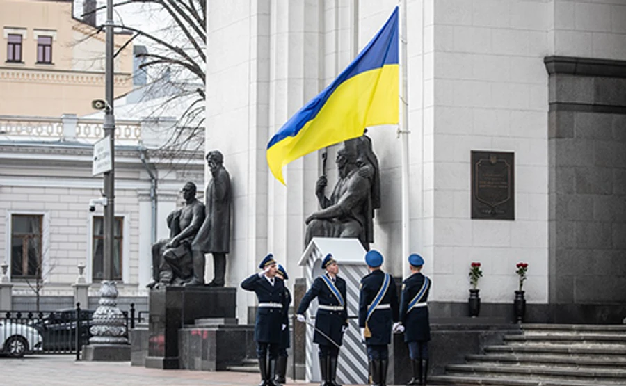 МВС і НГУ започаткували нову традицію біля Верховної Ради