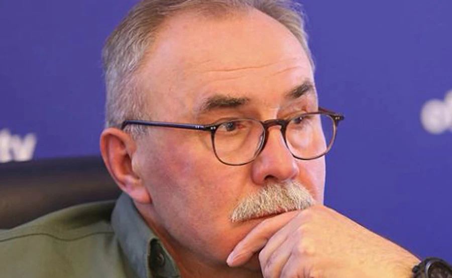 Полиция: На въезде в Киев транспортный коллапс, людей везут со всей страны