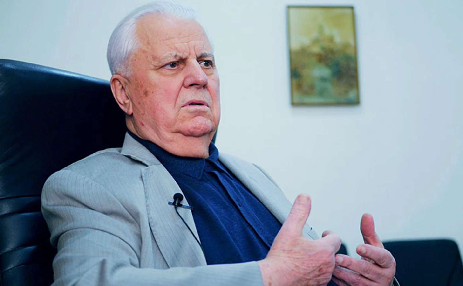 Леонид Кравчук: Путину нужно сесть с Порошенко за стол переговоров