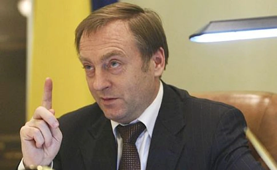 Лавриновичу вернули паспорта