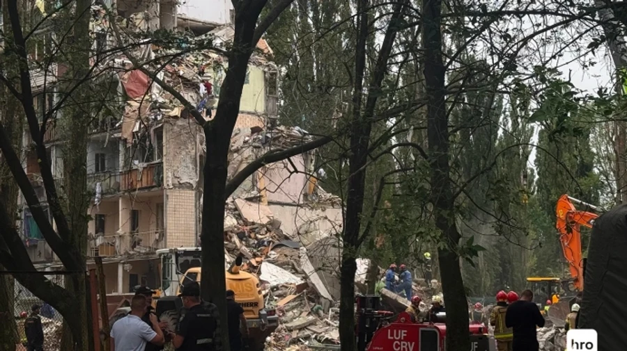 Hromadske journalist and dean of Kyiv-Mohyla Academy injured at their home in Russian attack on Kyiv – photos