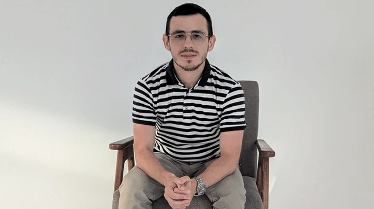 Виходиш у світ і навіть не знаєш, як сходити у магазин. Історія 28-річного Максима про те, чому навіть зразковий дитбудинок – це зло