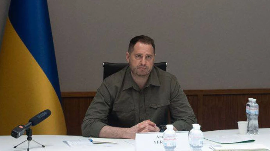 Єрмак заявив, що Україна почала переговори щодо гарантій безпеки з Британією