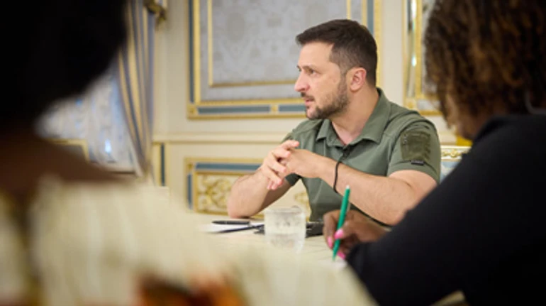 День народження зернового коридору і день кінця. Як Україна знову опинилася в морській блокаді та чим це загрожує