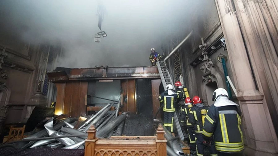 Главы МВД и Минкульта уверяют, что костел полностью восстановят