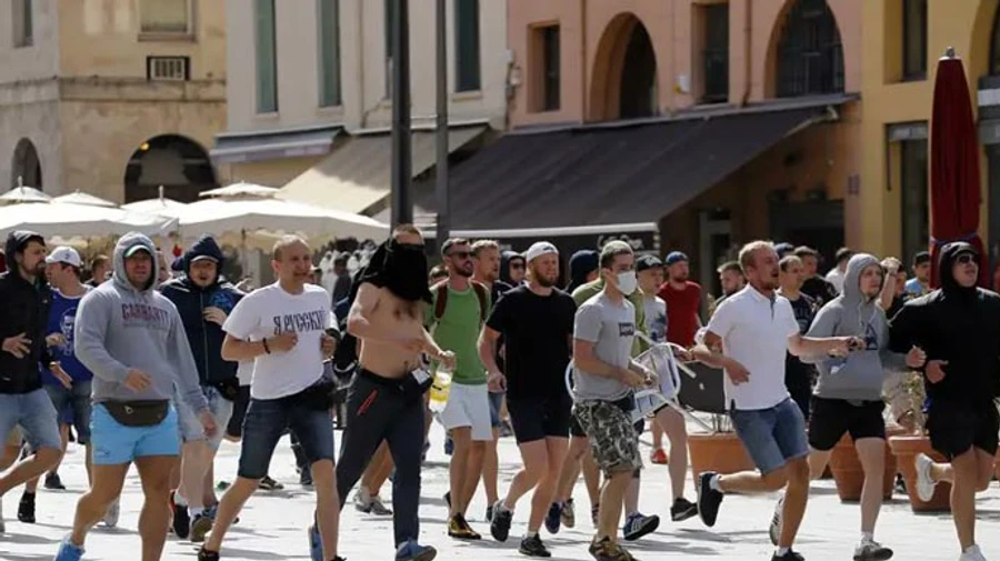 У Франції двом російським вболівальникам дали реальні терміни за бійку на Євро-2016