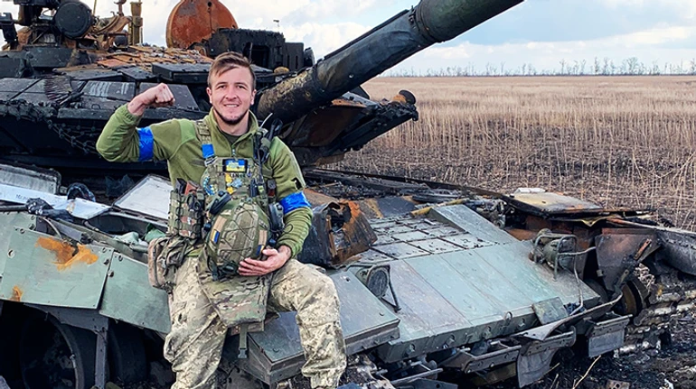 Надо воевать за свое государство – с Трампом или без, – 26-летний Герой Украины Иван Черный