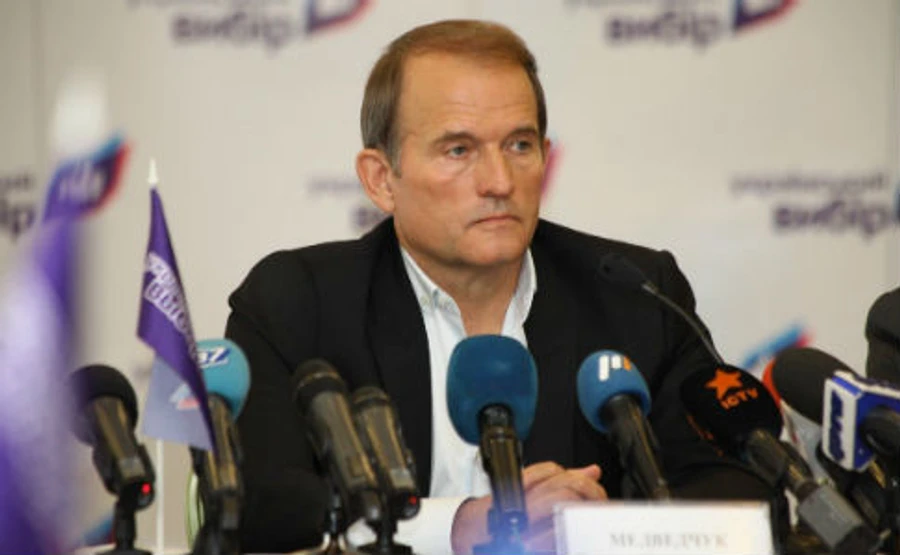 Медведчук каже, що бойовики і Кремль згодні на його план