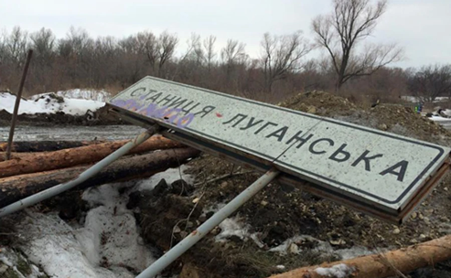 Боевики активизировали обстрелы на Луганщине, хотят закрыть КПВВ