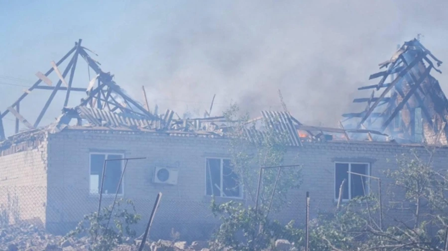 Russians attack Zaporizhzhia district, injuring three people – video