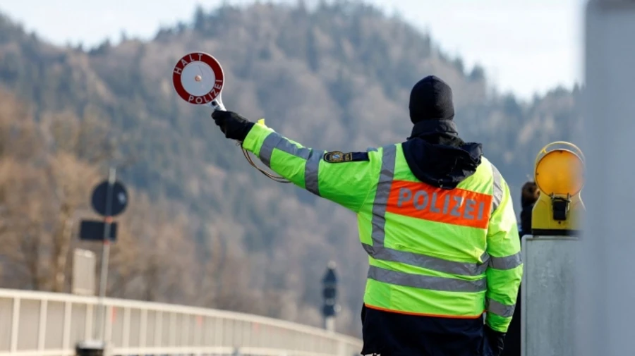Въехать в Германию нелегально чаще всего пытаются сирийцы и украинцы – правительство