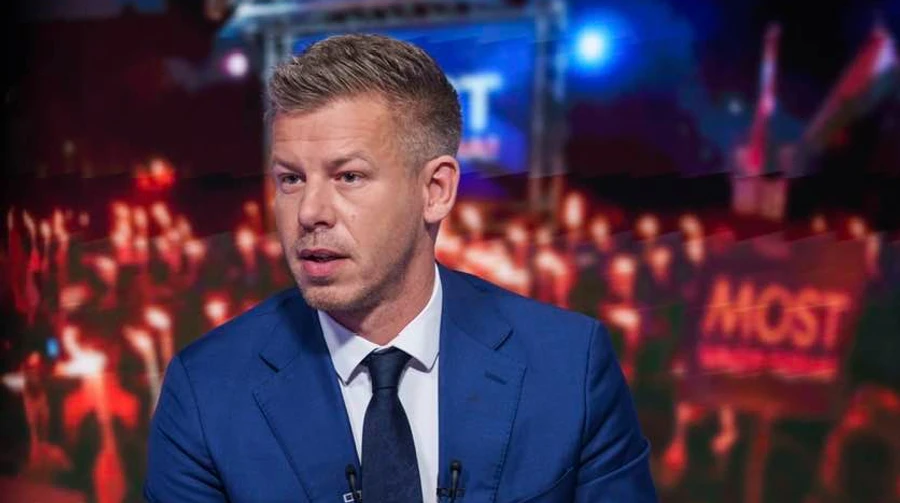 Мадяр про захоплення грошей Ощадбанку: Ми бачили пропагандистські новини