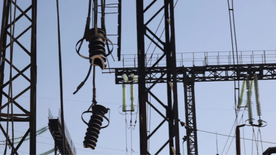 Energy workers injured and power outages following Russian attacks on Ukraine's energy infrastructure